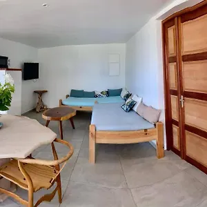 vanille-et-vahin.comcaribbean.com/